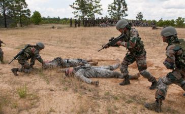 Vijay Prahar, Indian army, Indian Air Force, Indian army troops, Military drill, Gagan Shakti, Pakistan border, Rajasthan, National news