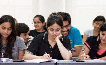 Six friends, IIT JEE coaching, Coaching for IIT JEE, Coaching for IIT, Coaching for JEE, JEE Main 2018, JEE Main examination, JEE Main exam, Education news, Career news