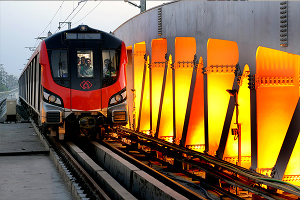 Lucknow Metro, Lucknow Metro Diwas, Lucknow Metro Rail Corporation, LMRC, Yogi Adityanath, Uttar Pradesh Chief Minister, Uttar Pradesh news, Regional news