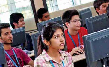 HCL Technologies, HCL planning to hire freshers, HCL plans to hire 16k freshers, Indian multinational technology company, IT major, Education news, Career news, Business news