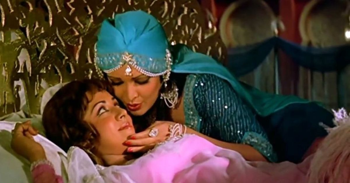 Hema Malini, Hema Malini first kissed, Actor kissed by Hema Malini, On-screen Hema kiss, Bollywood, Dharma Garam, Dharma Paaji, Dharmendra, Bollywood news, Entertainment news