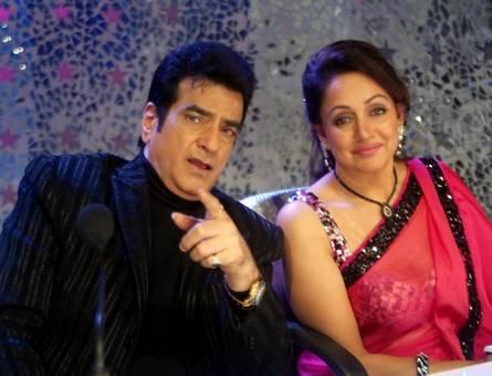 Hema Malini, Hema Malini first kissed, Actor kissed by Hema Malini, On-screen Hema kiss, Bollywood, Dharma Garam, Dharma Paaji, Dharmendra, Bollywood news, Entertainment news