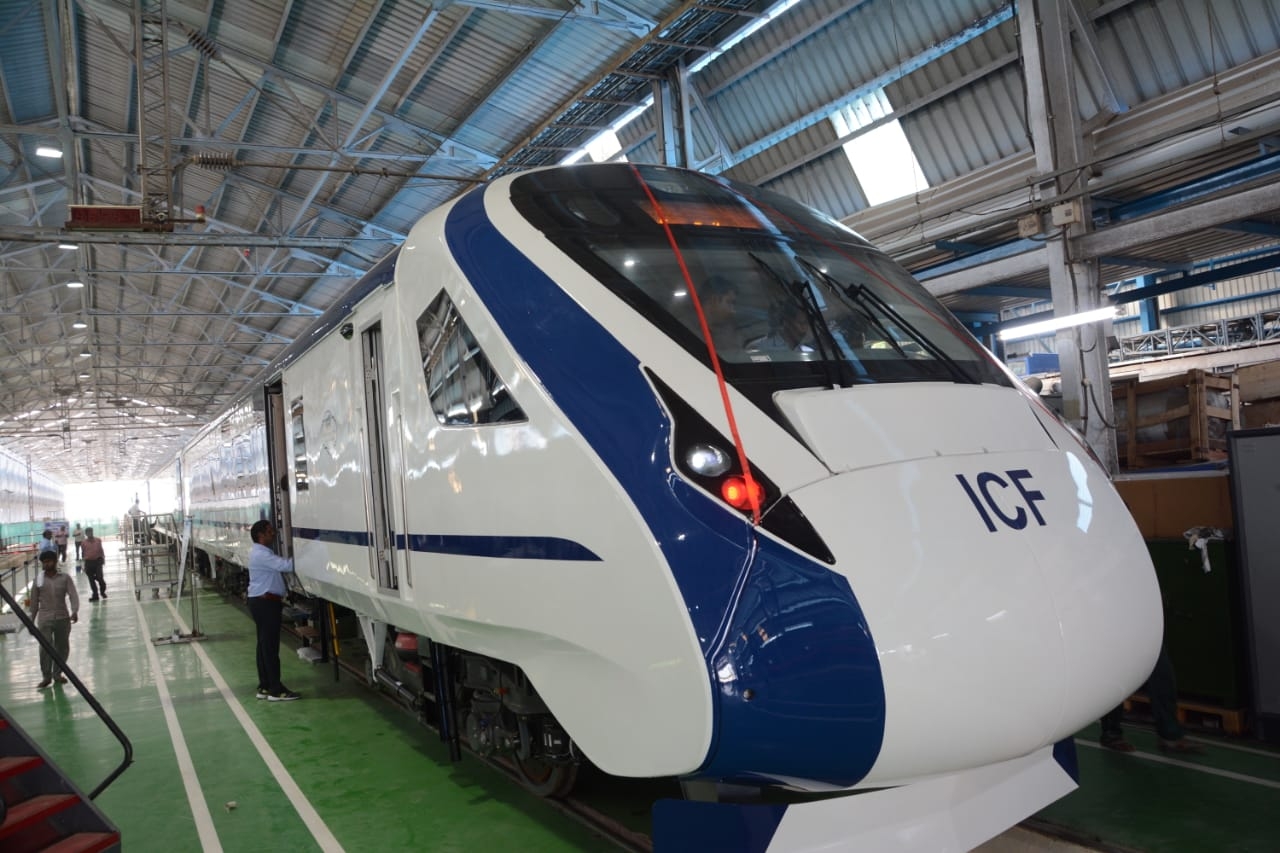 Train 18, First engineless train, India fastest train, Delhi to Varanasi, Delhi to Bhopal, Railway Minister, Piyush Goyal, National news, Business news