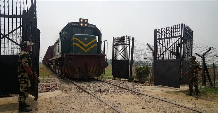 Samjhauta Express, Train between India and Pakistan, Lahore, Attari, Punjab, Pakistan, India, National news