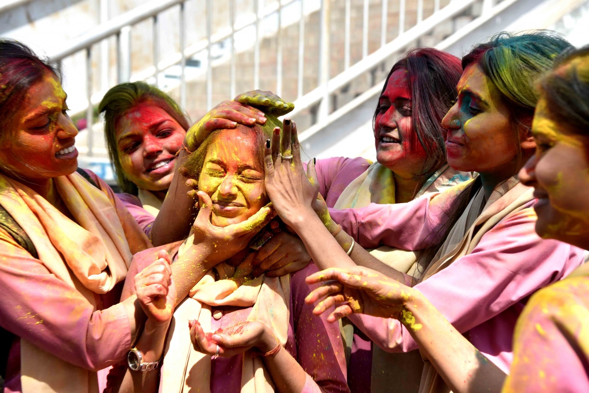 Holi, Holi festival, Holi colours, Holi celebrations, Lifestyle news, Health news, Offbeat news