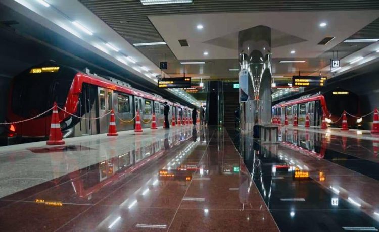 Lucknow Metro, Lucknow Metro Rail Corporation, LMRC, Narendra Modi, Rajnath Singh, Akhilesh Yadav, Prime Minister, Chowdhary Charan Singh International Airport, Munshipuliya, North-South Corridor, Amausi, Lucknow, Uttar Pradesh, Regional news