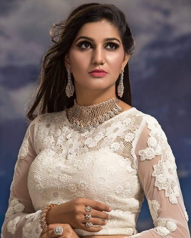 Sapna Chaudhary, Hema Malini, Haryanvi singer, Haryanvi dancer, Haryanvi stage dancer, Congress, Bharatiya Janata Party, Lok Sabha polls, Lok Sabha elections, Politics news