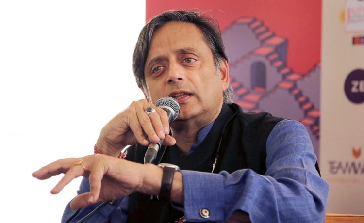 Shashi Tharoor, Sobhana Sasikumar, Tom Vadakkan, Shashi Tharoor aunty, Aunty of Shashi Tharoor, Shashi Tharoor uncle, Uncle of Shashi Tharoor, Congress, Bharatiya Janata Party, Lok Sabha elections, Lok Sabha polls, National news