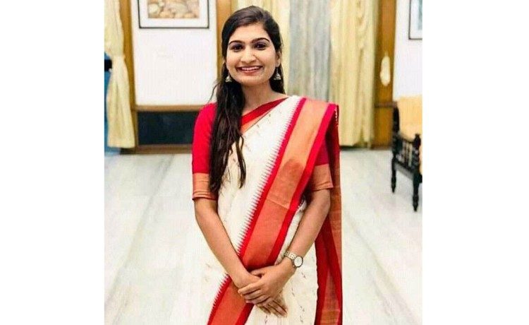 Namrata Jain, Dantewada, Chattisgarh, UPSC exam, Union Public Service Commission (UPSC), Indian Police Service, Naxalism, Raipur, Regional news, Education news, Job news, Career news