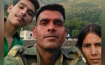 Tej Bahadur Yadav, Narendra Modi, Ex BSF Trooper, Samajwadi Party, Lok Sabha polls, Lok Sabhaelections, Uttar Pradesh, Politics news